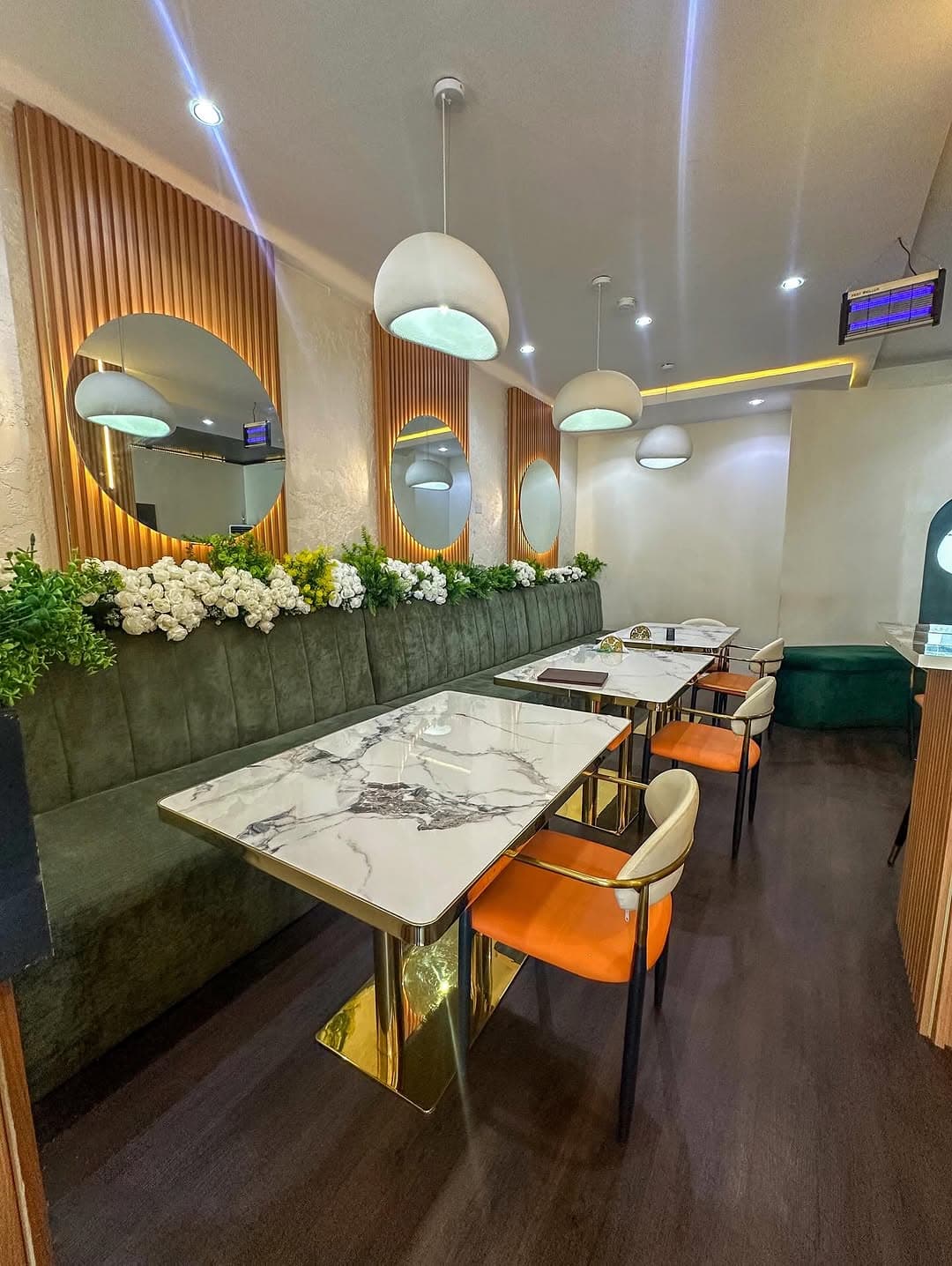 Supreme Restaurant food